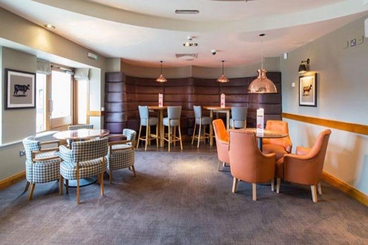 Premier Inn Newton Abbot Exterior photo